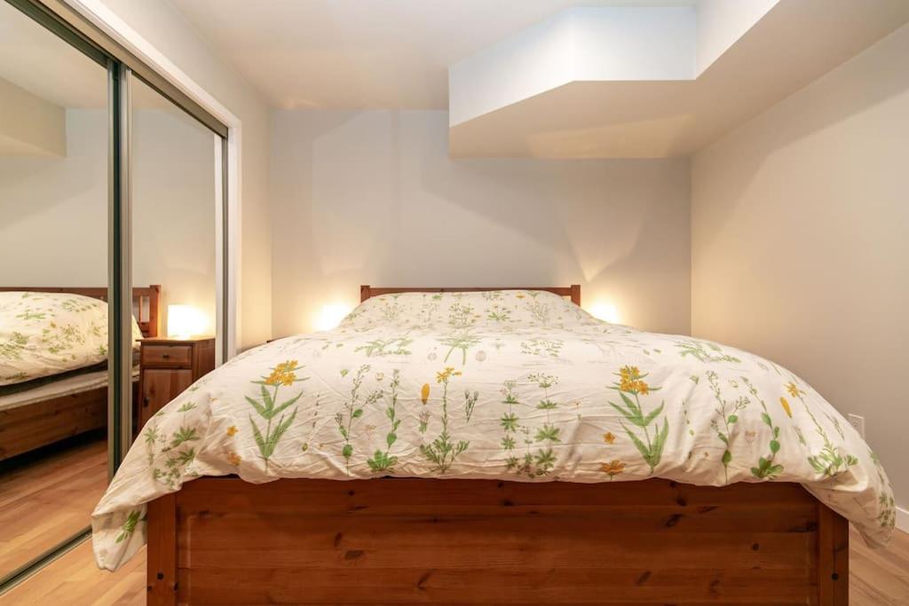 Lovely 1 Bedroom Suite Near Town Victoria Buitenkant foto